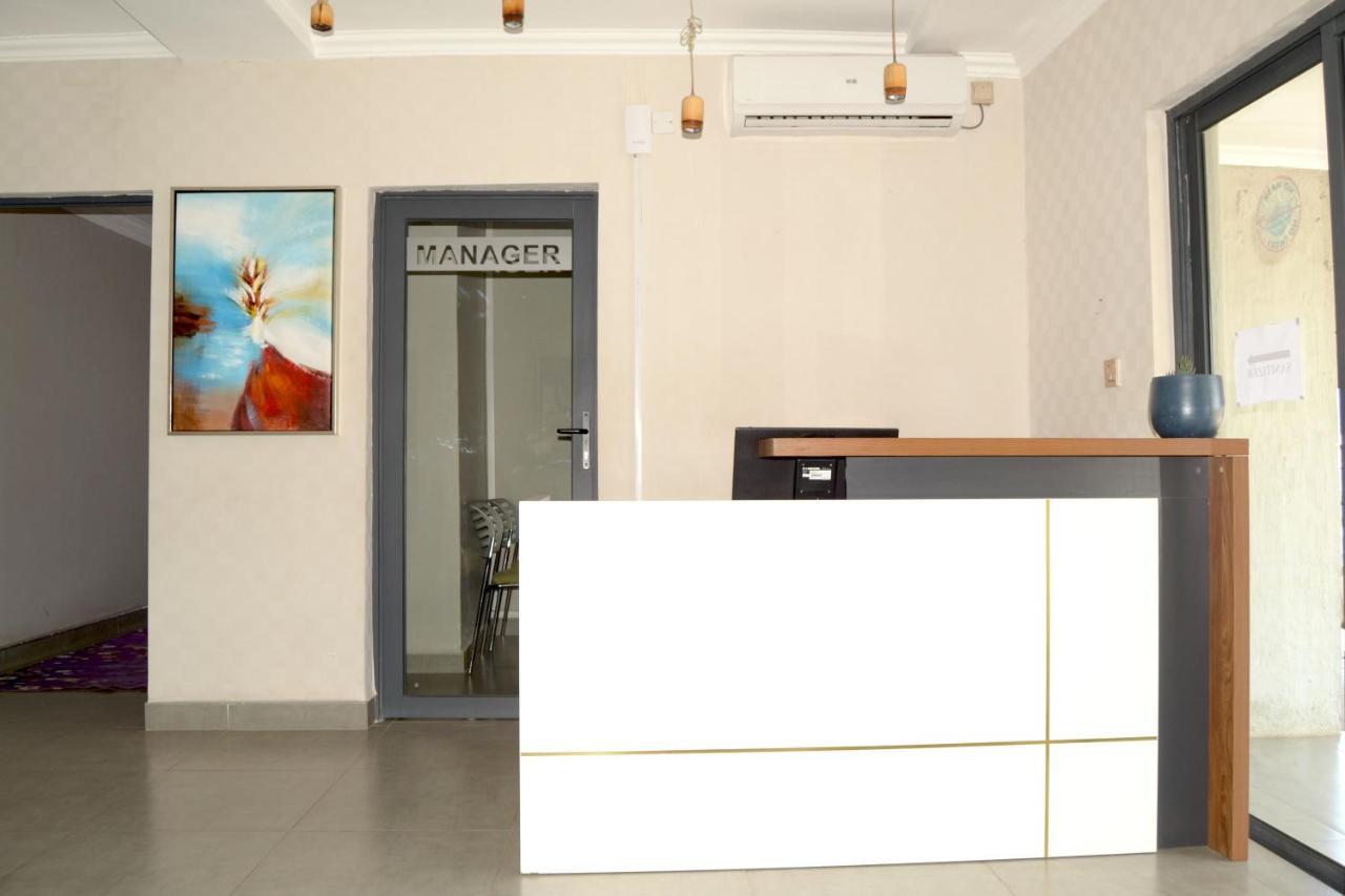 Phudzi Hotel Letlhakane 外观 照片